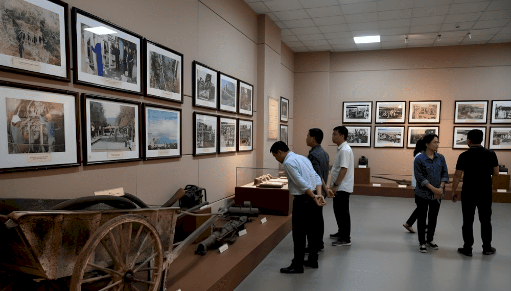 Precious images and artifacts reflecting challenges posed on Vietnamese soldiers from the War at the museum